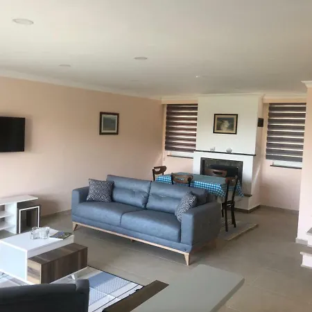 Premium & Brand New In Gocek C6 * Φετιγιέ